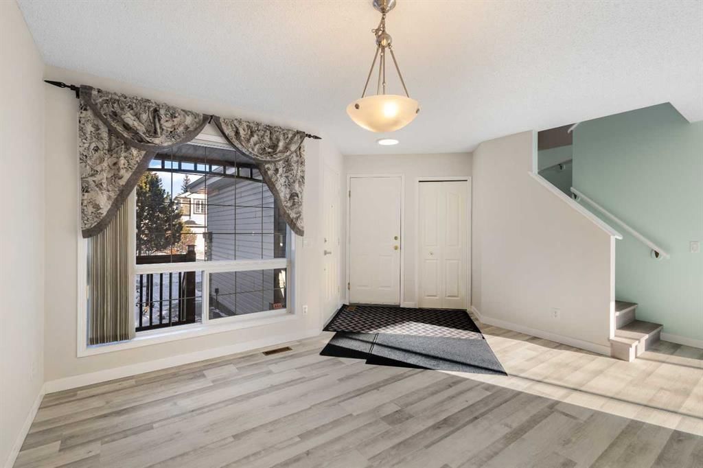 271 Coventry Green NE, Calgary — photo 3 of 41