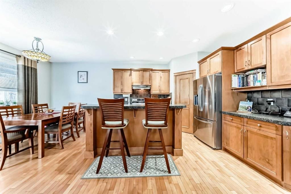 198 Brightonstone Bay SE, Calgary — photo 5 of 48