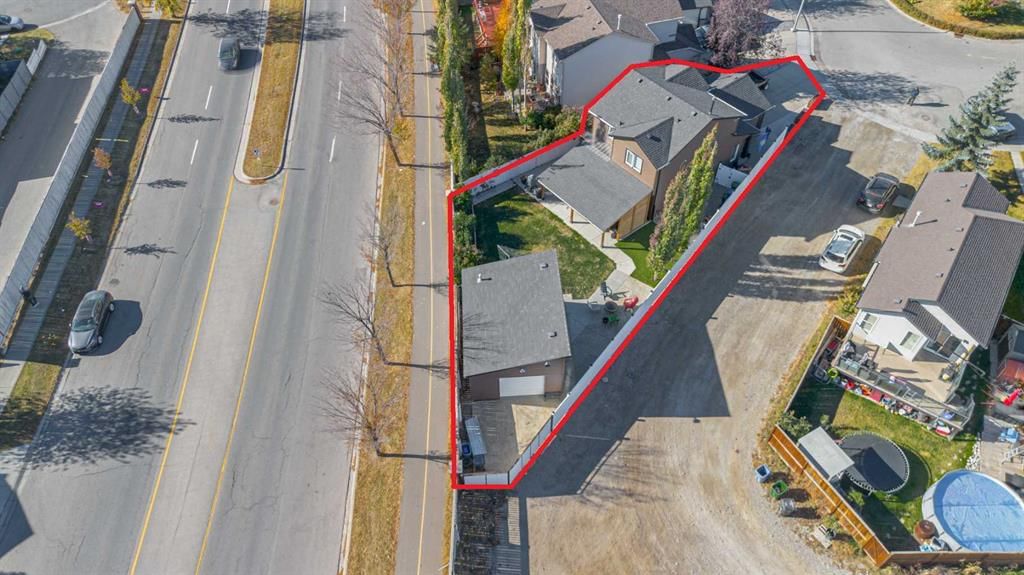 148 Covepark Close NE, Calgary — photo 4 of 50