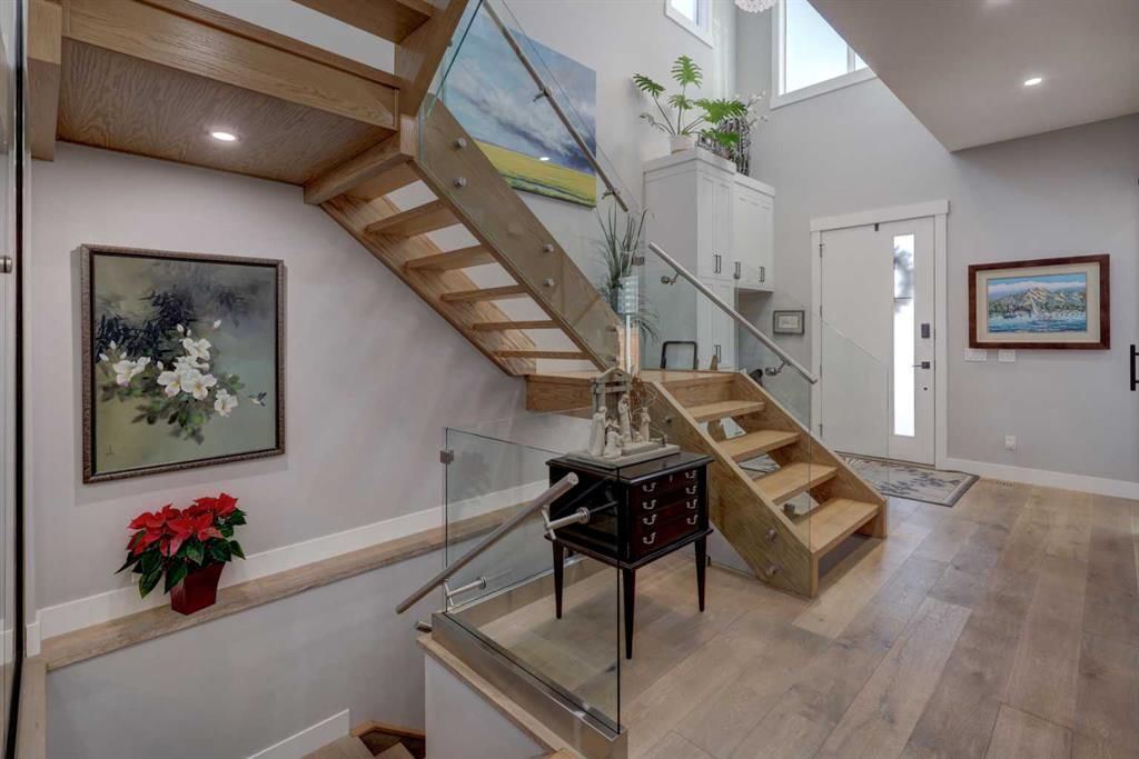 2026 29 Street SW, Calgary — photo 4 of 50