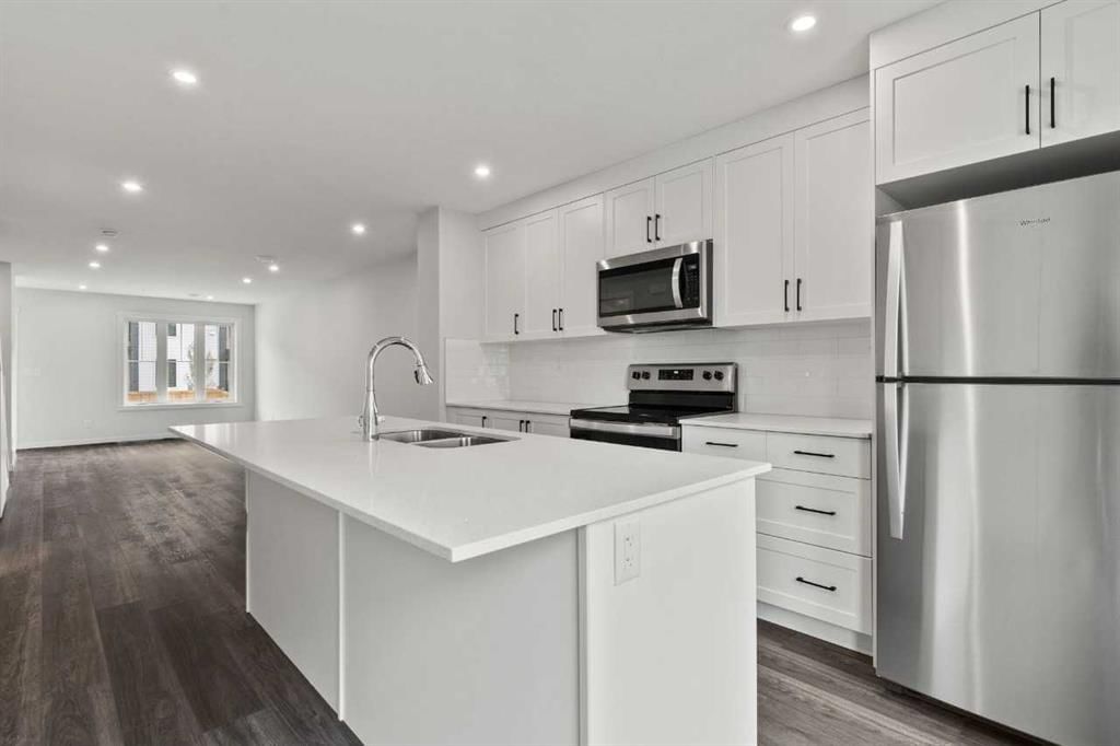 106, 40 Livingston Parade NE, Calgary — photo 3 of 28