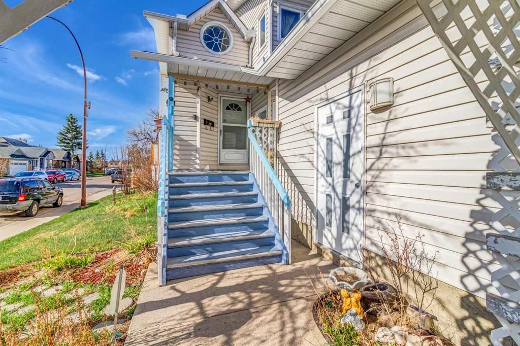 48 Martingrove Way NE, Calgary — photo 2 of 20