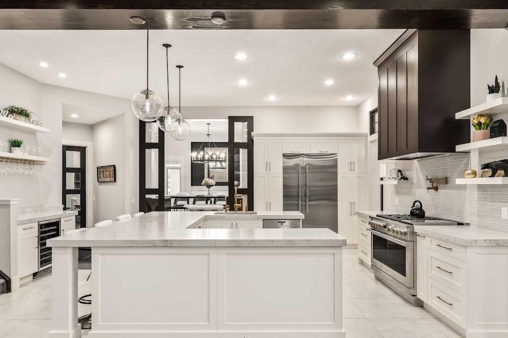 19 Sienna Ridge Bay SW, Calgary — main listing photo