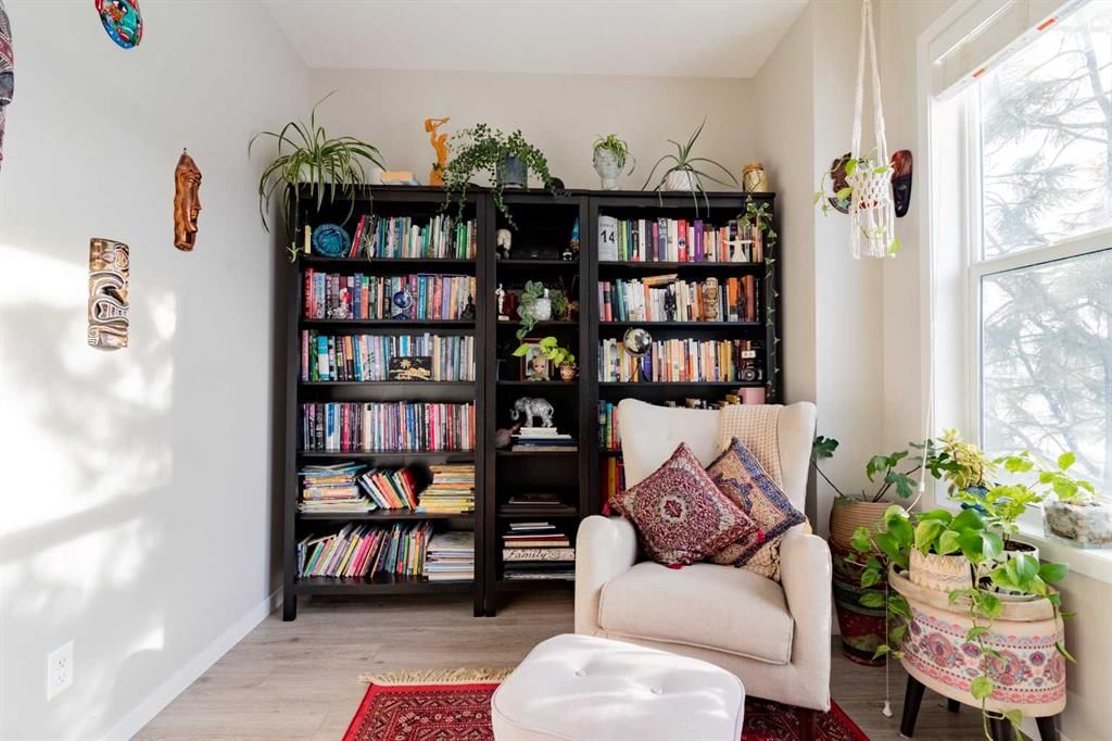 178 Livingston Avenue NE, Calgary — main listing photo