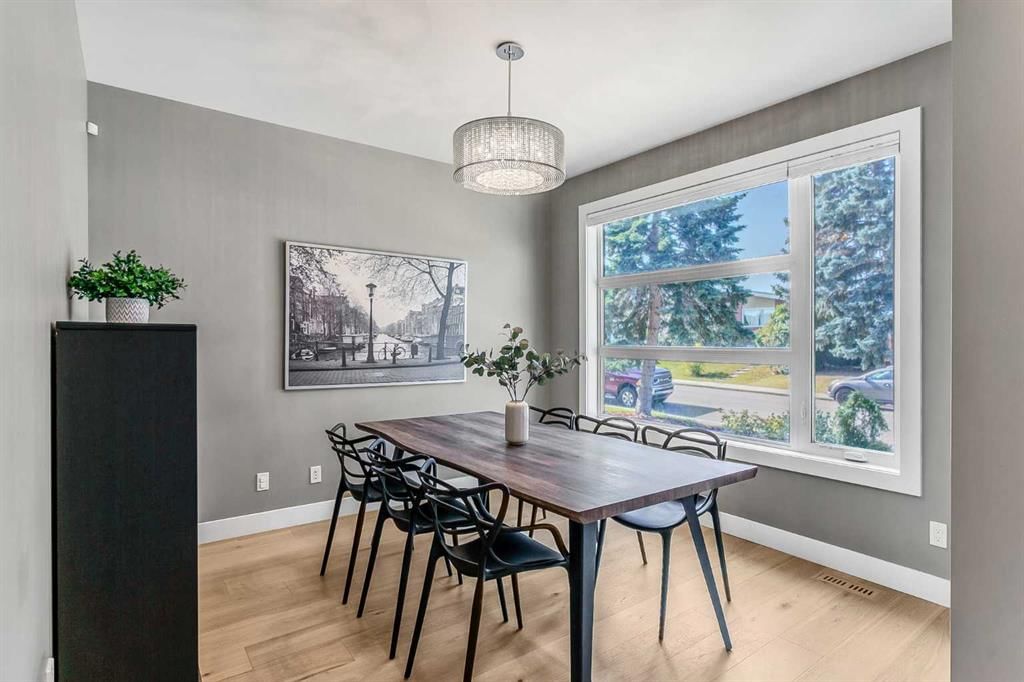 906 43 Street SW, Calgary — photo 4 of 31