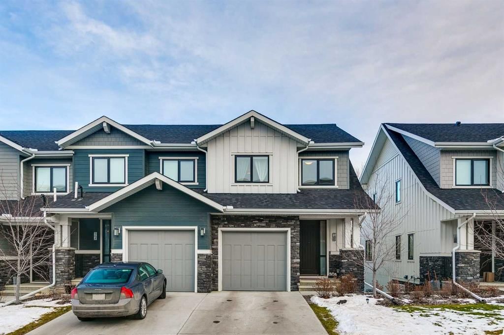 156 Crestridge Common SW, Calgary — photo 2 of 48