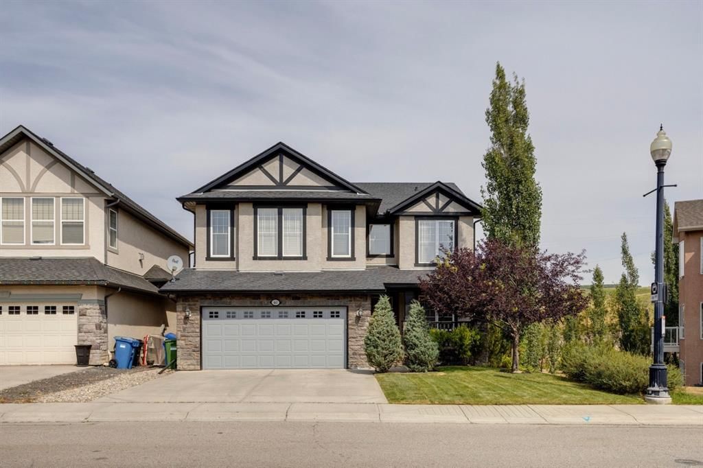 461 Discovery Ridge Boulevard SW, Calgary — main listing photo