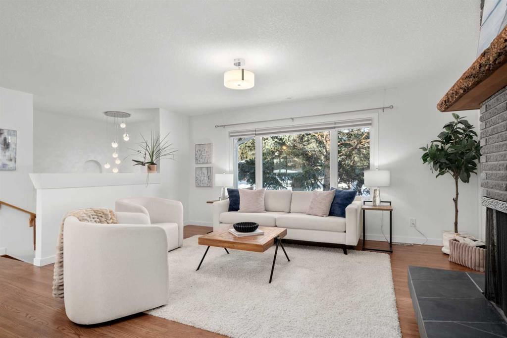 3251 Bearspaw Drive NW, Calgary — photo 2 of 44