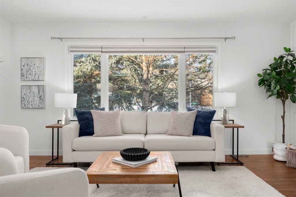3251 Bearspaw Drive NW, Calgary — photo 5 of 44