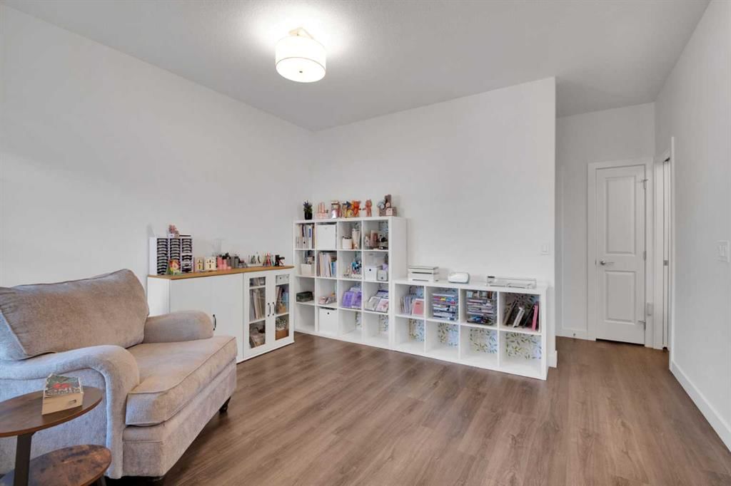 301 Sage Meadows Park NW, Calgary — photo 5 of 39