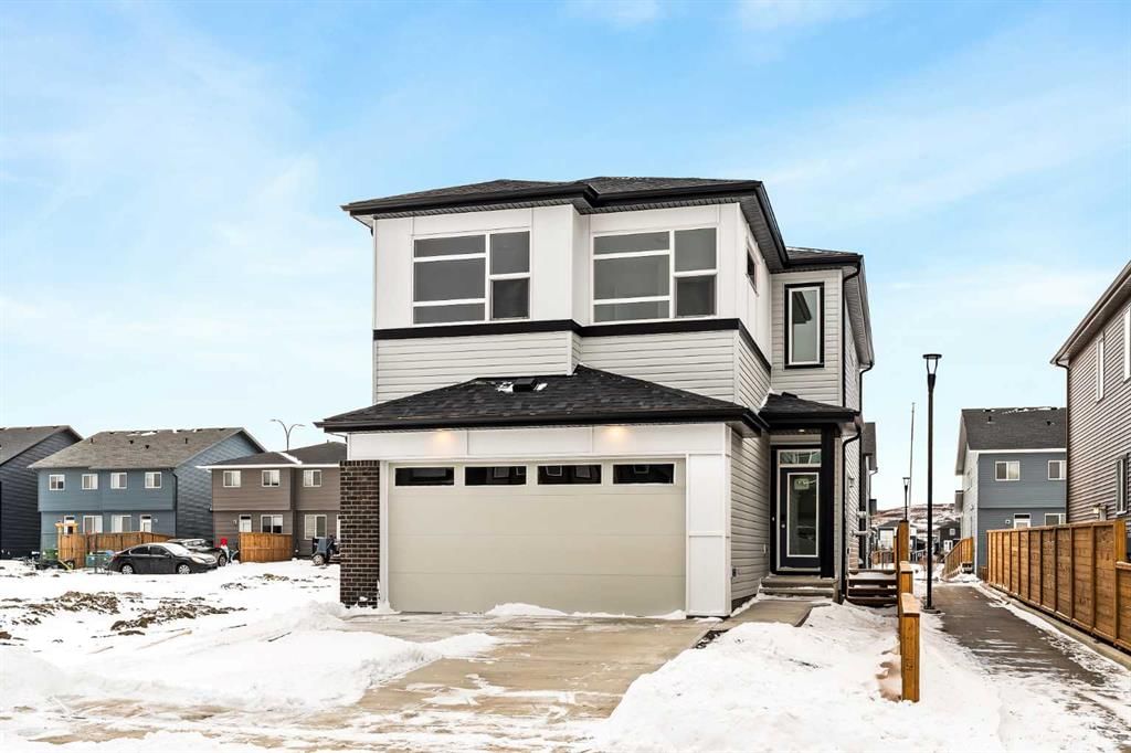 192 Creekstone Circle SW, Calgary — main listing photo