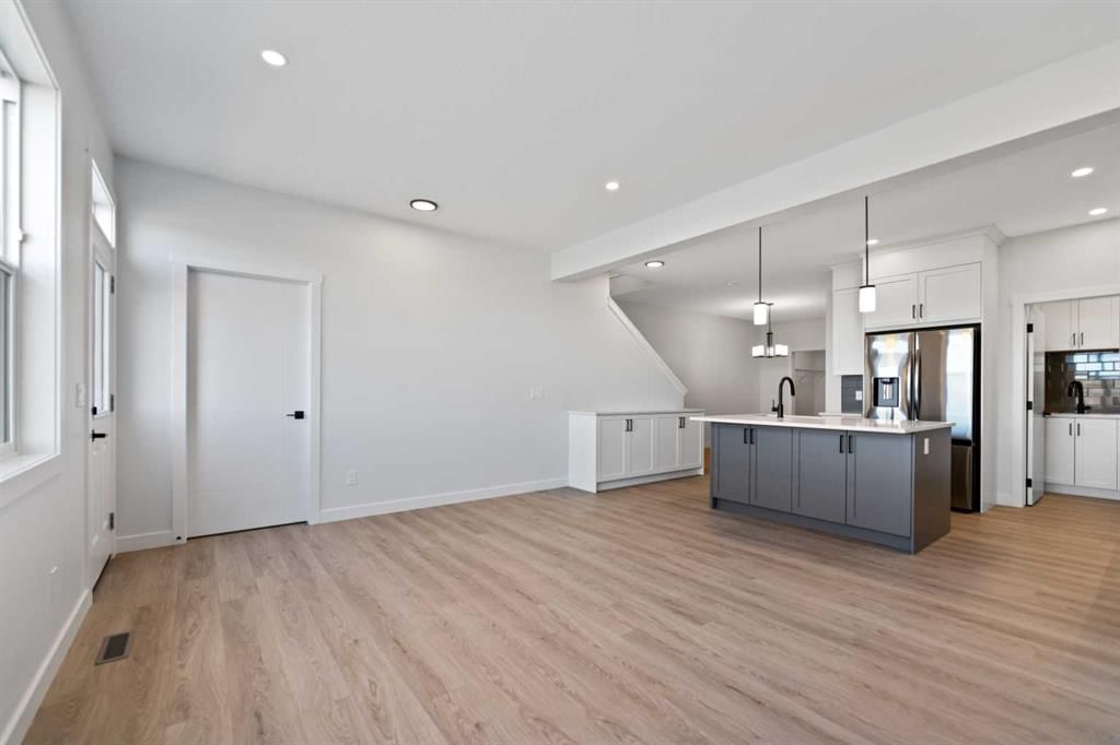 205 Homestead Terrace NE, Calgary — photo 5 of 33