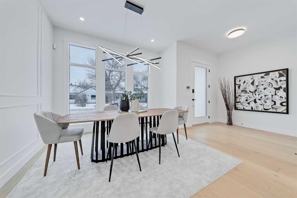 422 14 Avenue NE, Calgary — photo 3 of 48