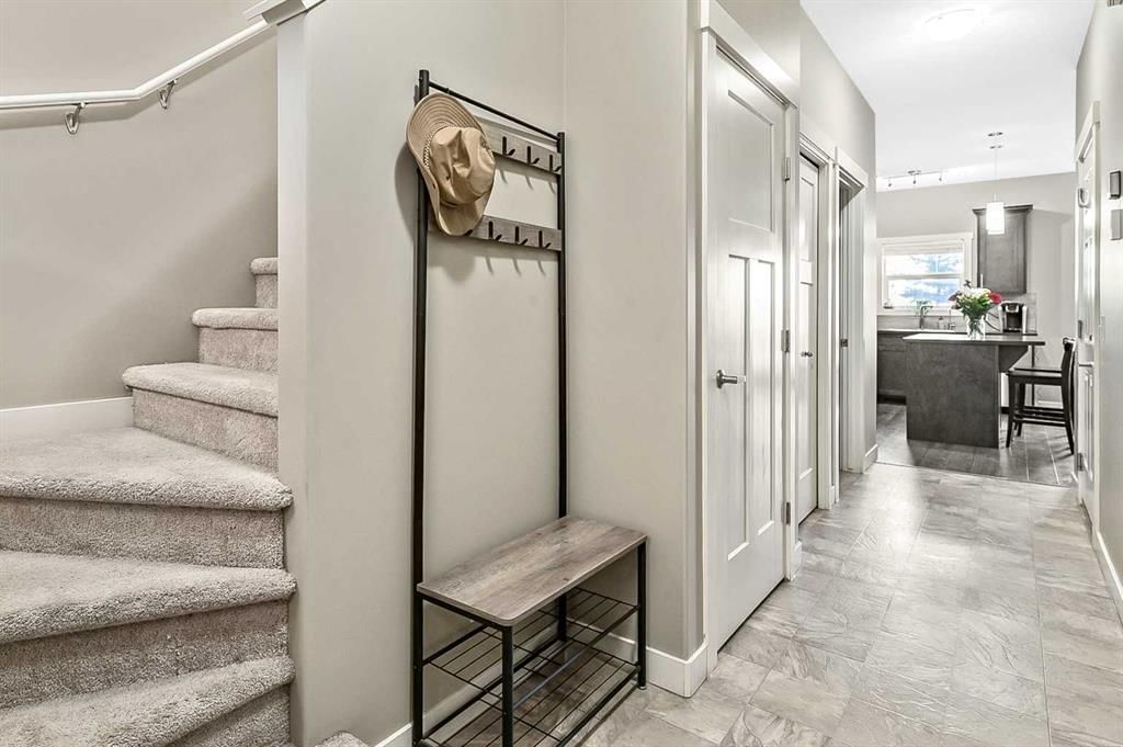108 Skyview Ranch Grove NE, Calgary — photo 3 of 32