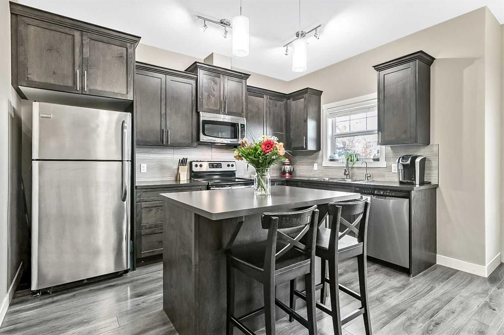 108 Skyview Ranch Grove NE, Calgary — photo 5 of 32