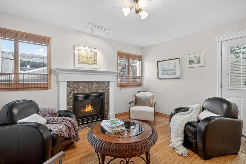 1720 11 Avenue SW, Calgary — photo 4 of 33