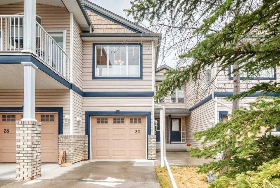 30 Citadel Estates Manor NW, Calgary — main listing photo