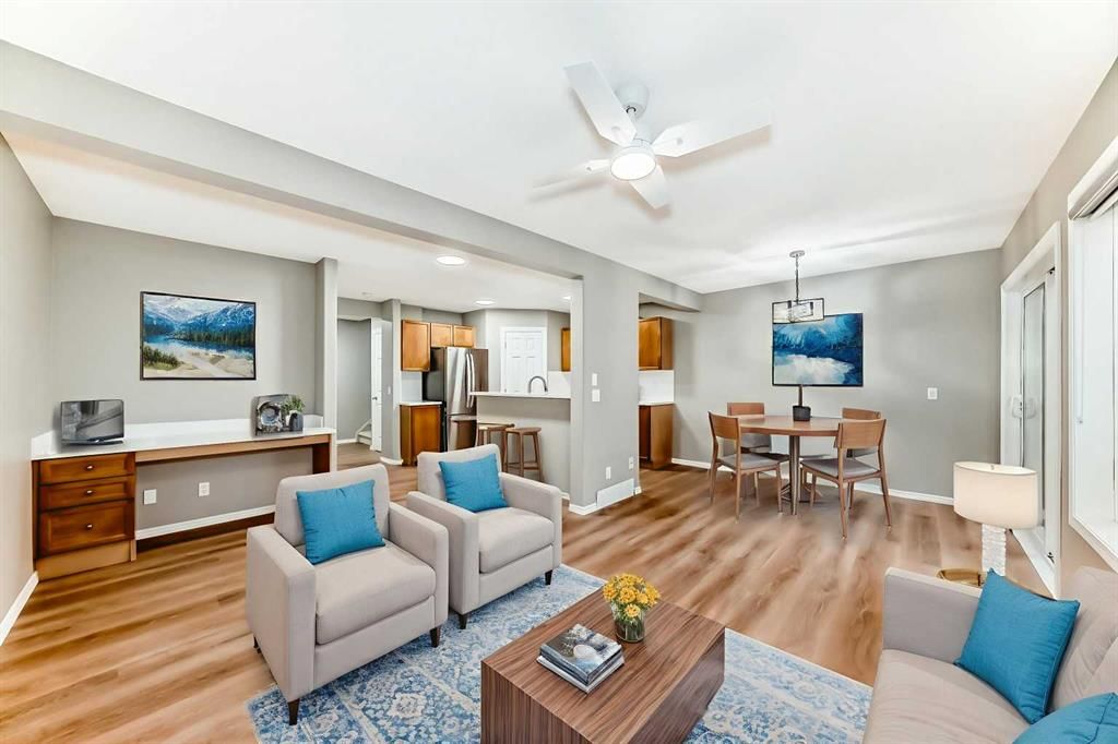 30 Citadel Estates Manor NW, Calgary — photo 2 of 20