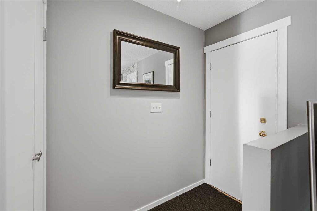 127 Queen Tamara Road SE, Calgary — photo 3 of 50