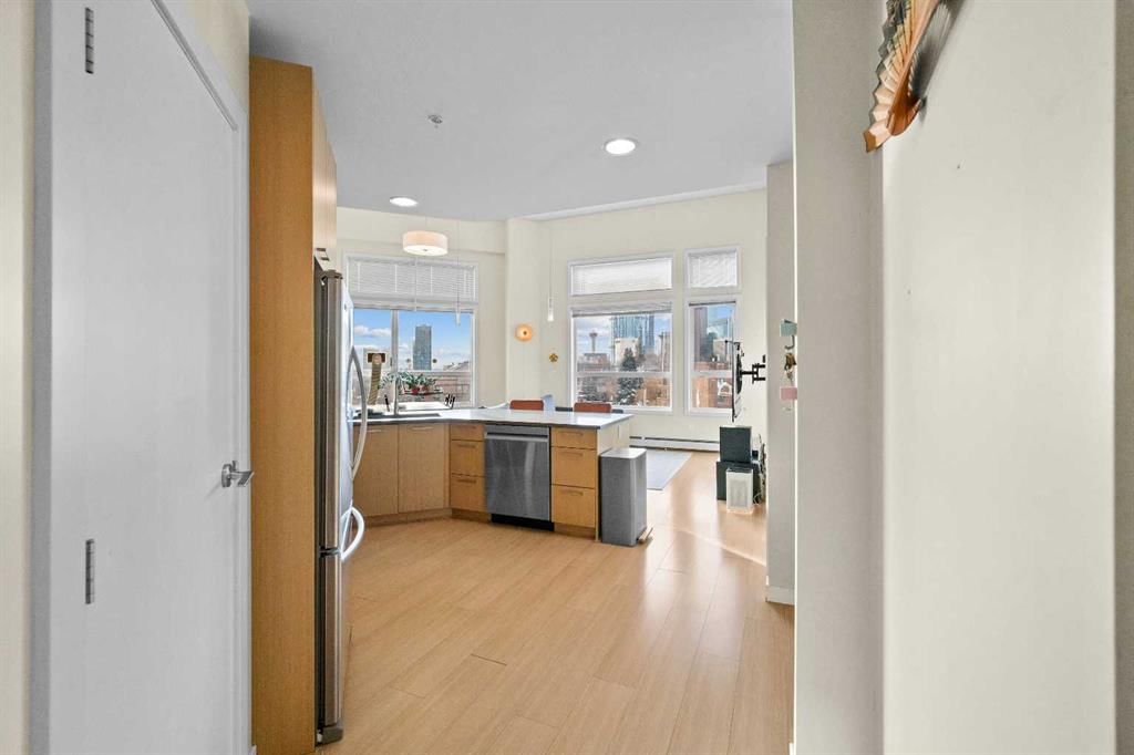 418, 707 4 Street NE, Calgary — photo 2 of 26