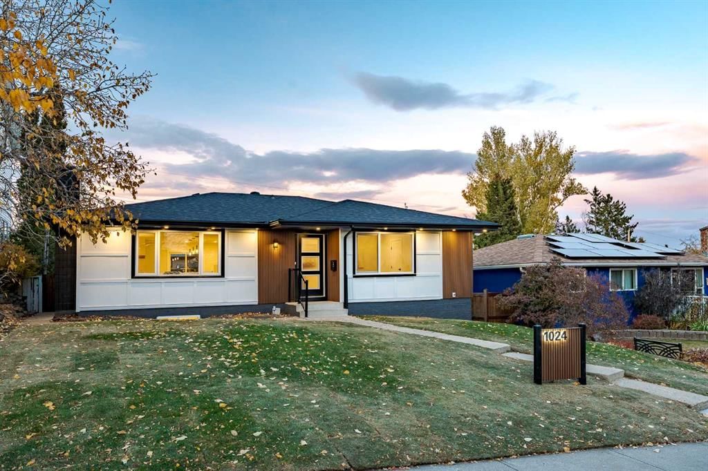 1024 Hunterston Place NW, Calgary — photo 3 of 50