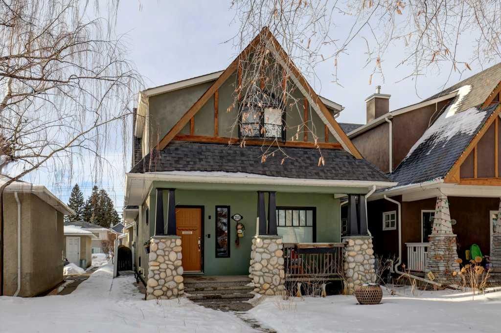 2511 18 Street NW, Calgary — main listing photo