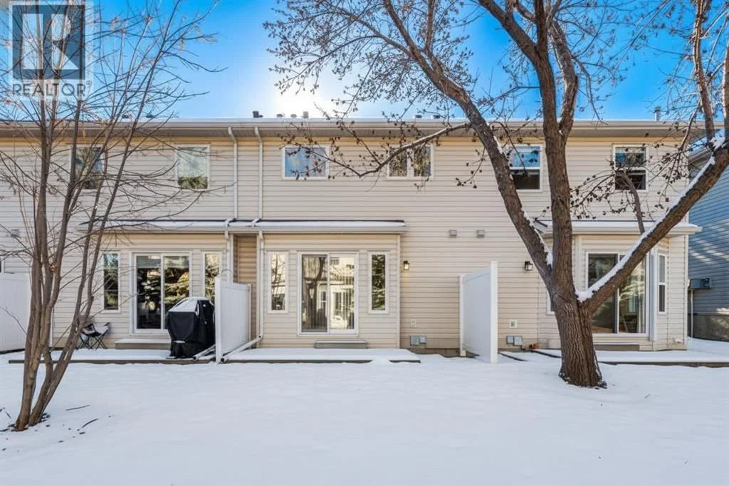 12 Millrise Green SW, Calgary — photo 2 of 34