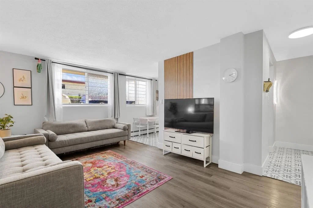 102, 1143 37 Street SW, Calgary — photo 4 of 33