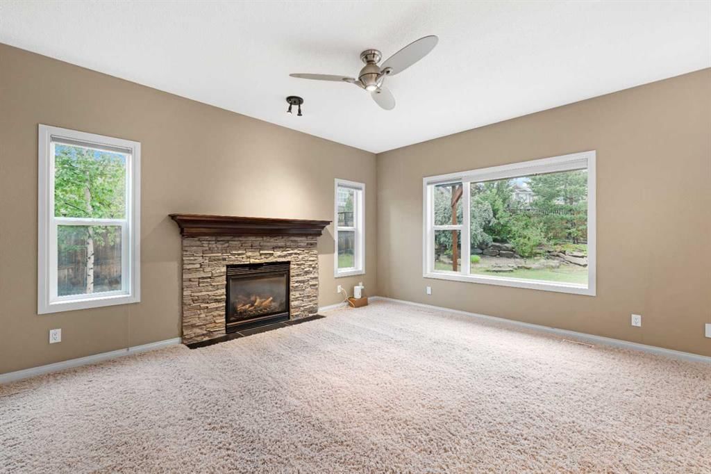 18 Aspen Hills Manor SW, Calgary — photo 4 of 48