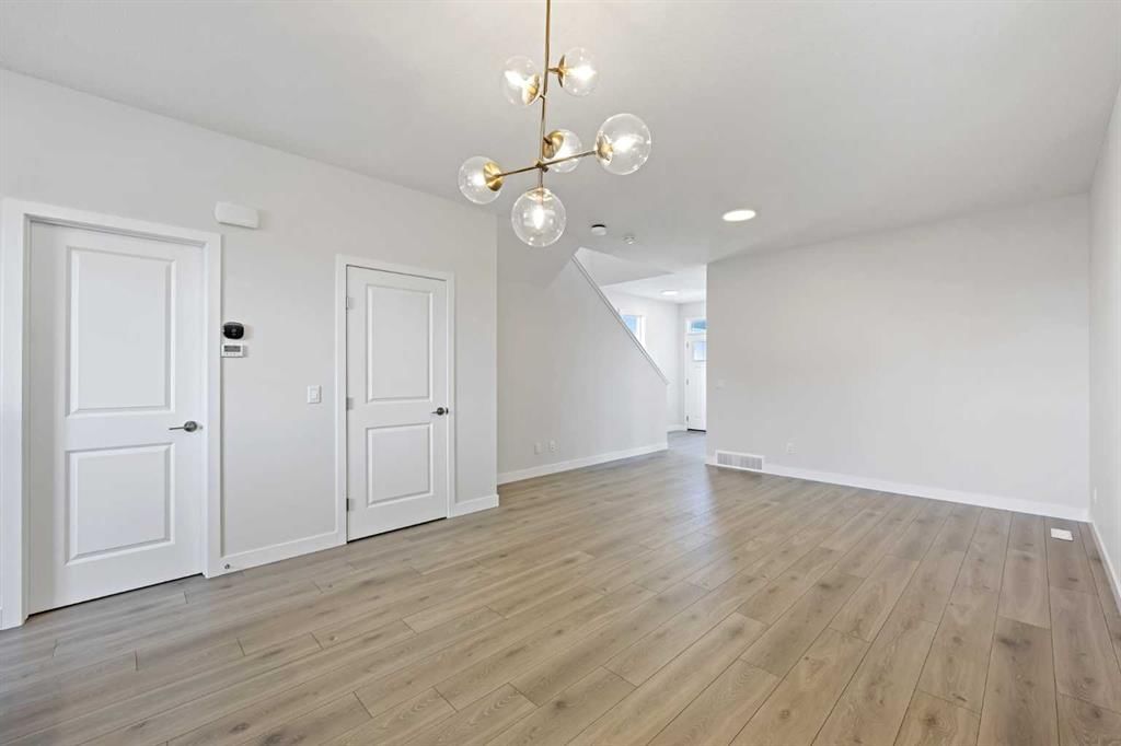 329 Ambleton Drive NW, Calgary — photo 5 of 15