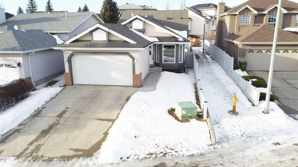 215 Hidden Vale Place NW, Calgary — main listing photo
