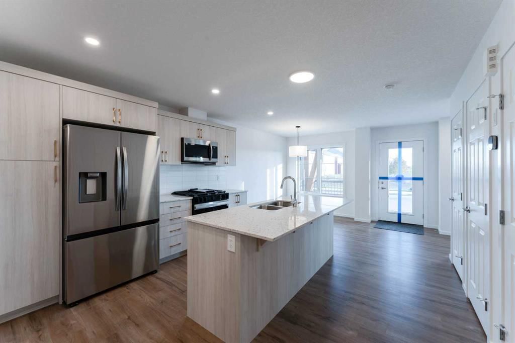 1170 148 Avenue NW, Calgary — photo 2 of 27
