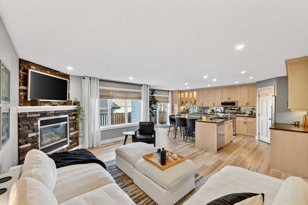 5318 Copperfield Gate SE, Calgary — main listing photo