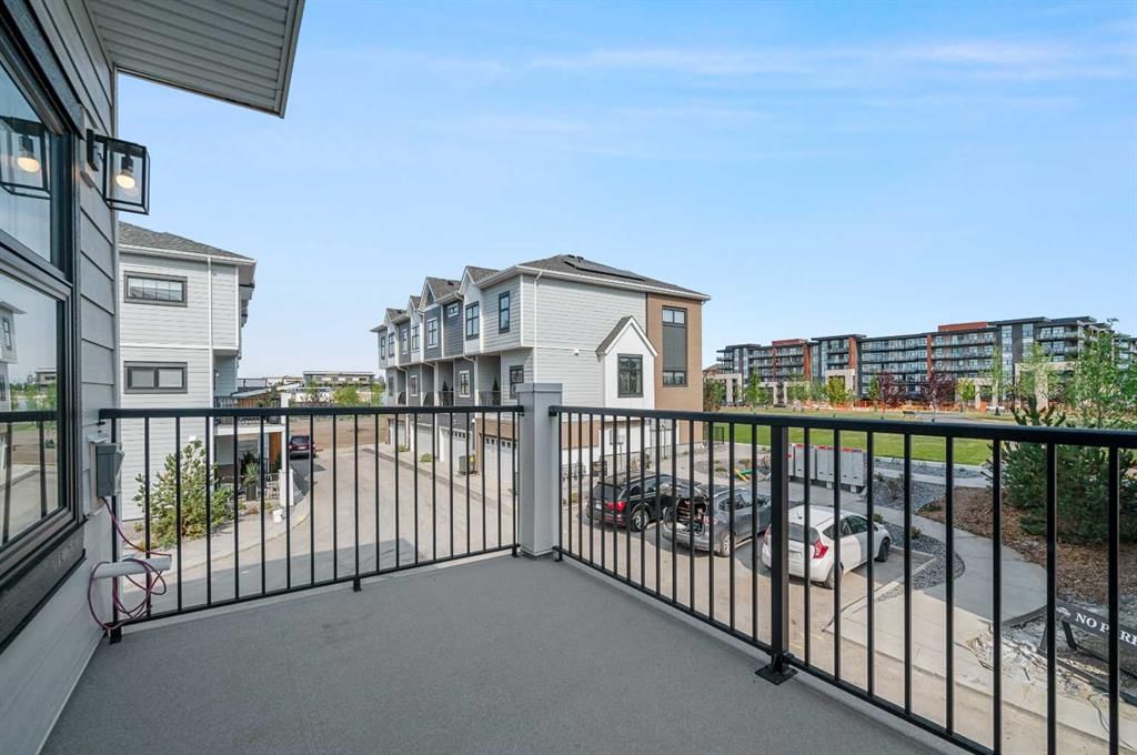 599 Mahogany Road SE, Calgary — main listing photo