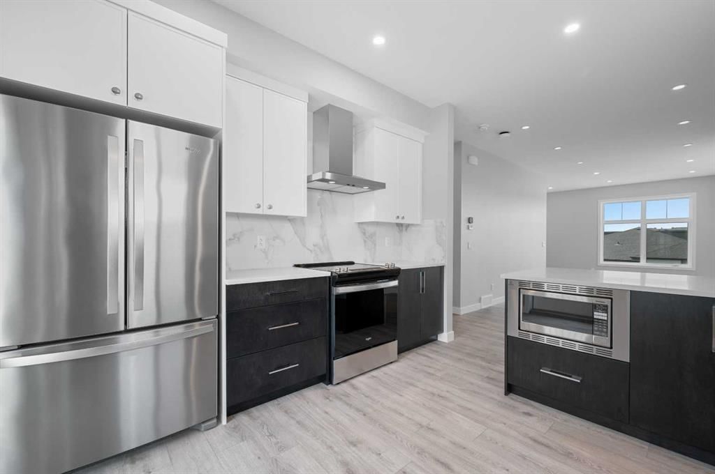 599 Mahogany Road SE, Calgary — photo 4 of 16