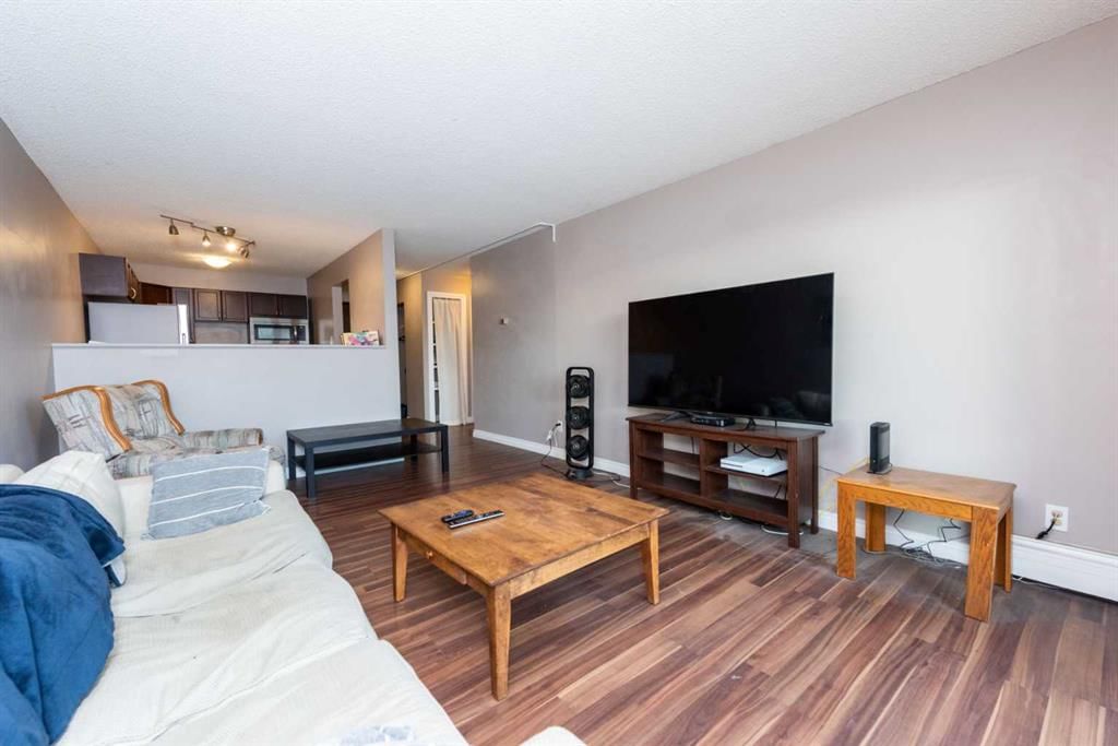 207, 510 58 Avenue SW, Calgary — photo 4 of 28