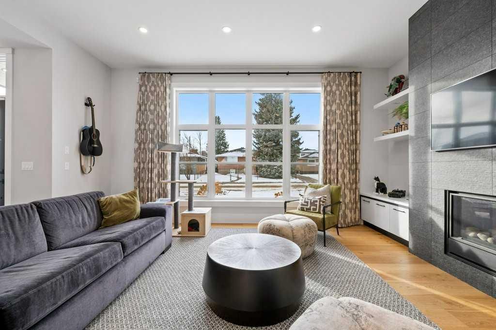 1206 Richland Road NE, Calgary — photo 3 of 50