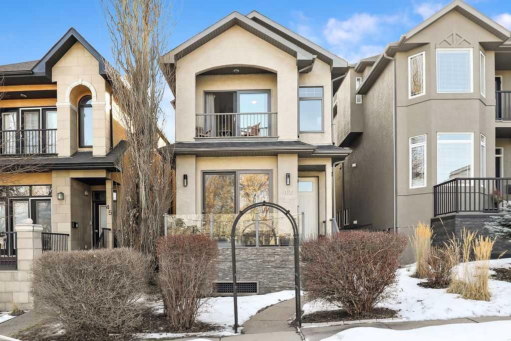 47 28 Avenue SW, Calgary — photo 2 of 37