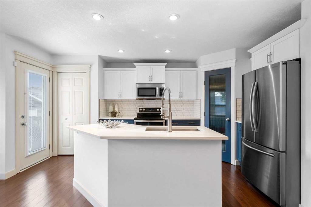 263 Evanston Way NW, Calgary — photo 3 of 50