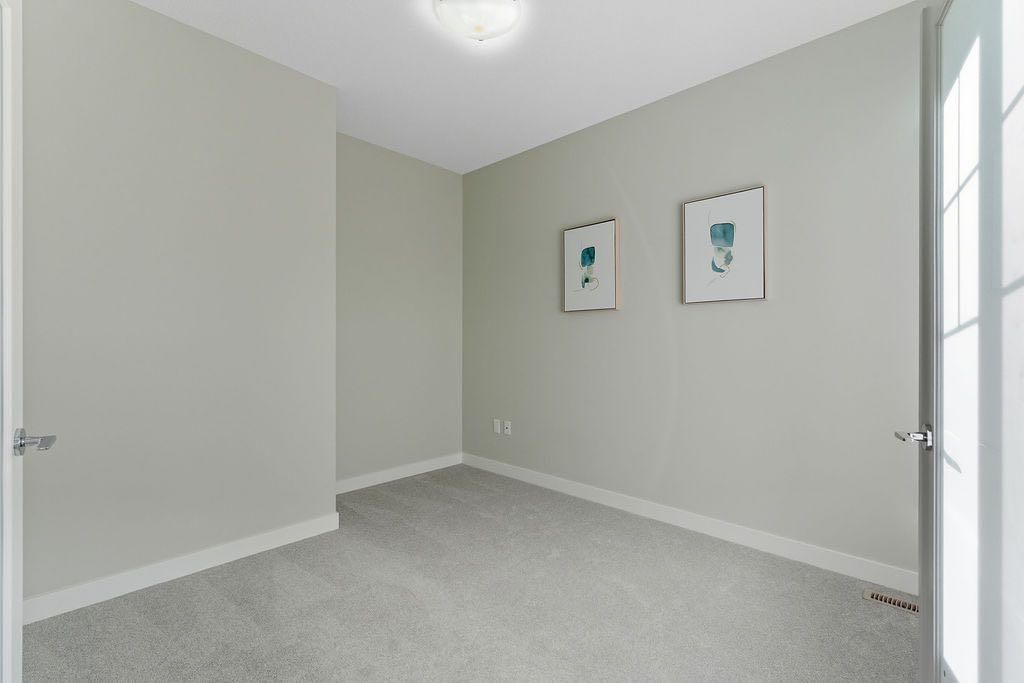 240 Nolanhurst Crescent NW, Calgary — photo 3 of 42