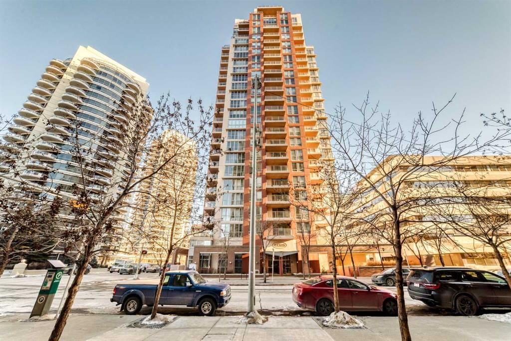 602, 650 10 Street SW, Calgary — main listing photo