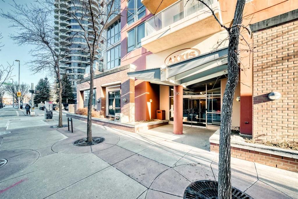 602, 650 10 Street SW, Calgary — photo 2 of 29