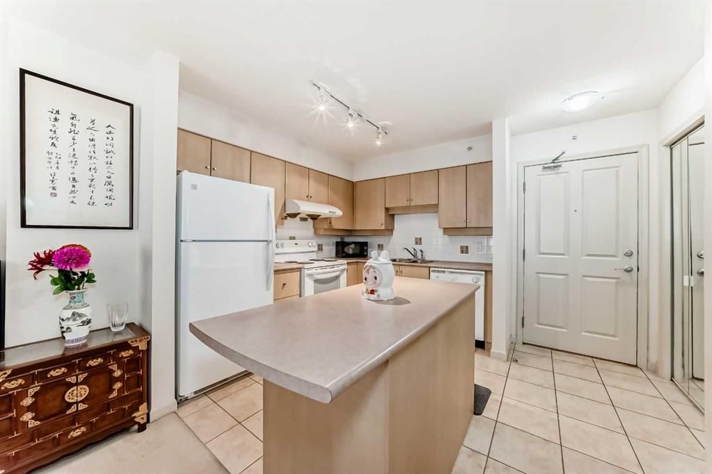602, 650 10 Street SW, Calgary — photo 4 of 29