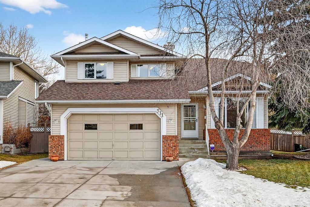 311 Douglasbank Drive SE, Calgary — main listing photo