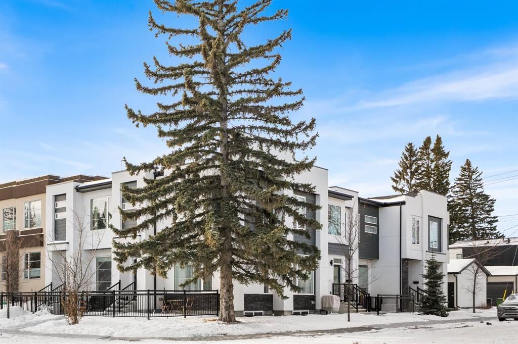 3001 26A Street SW, Calgary — photo 3 of 48