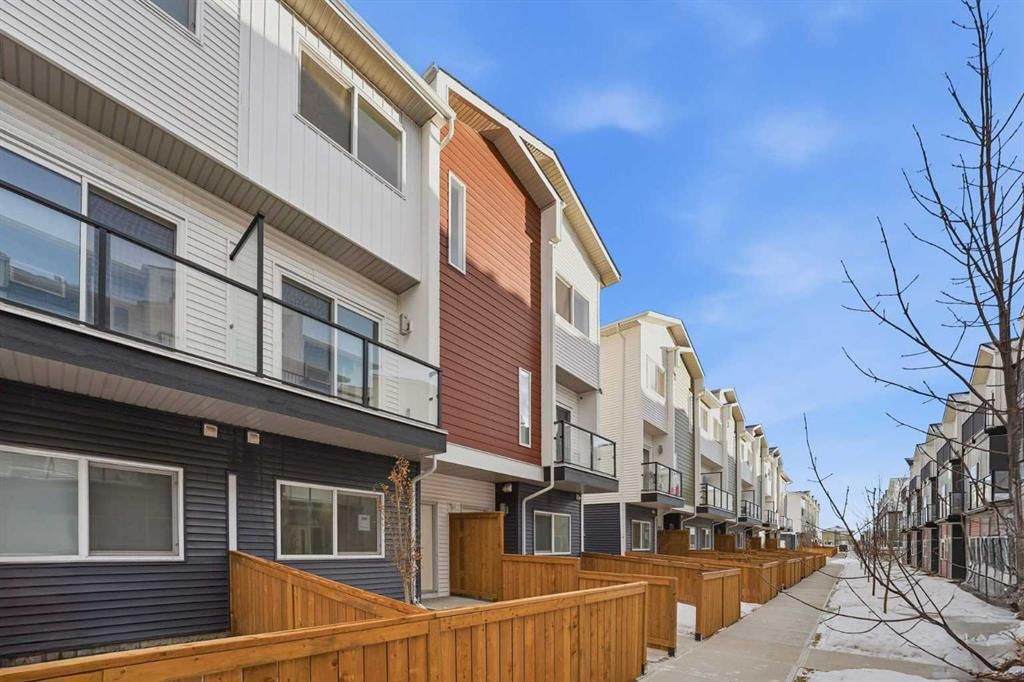 628 Red Sky Villas NE, Calgary — main listing photo