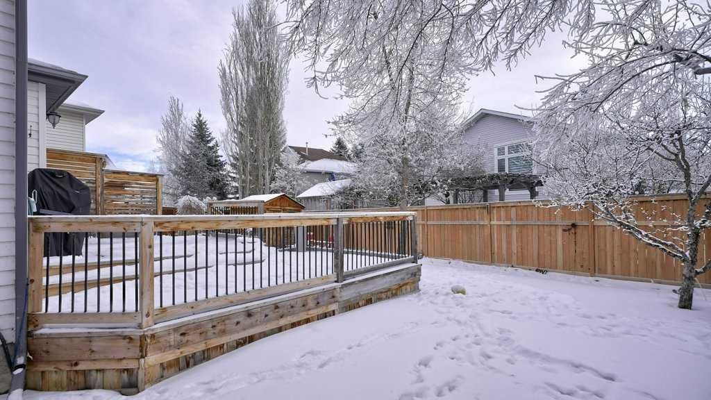 466 Douglas Park View SE, Calgary — photo 5 of 43
