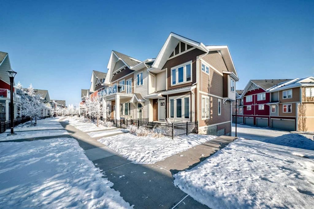 119 Auburn Meadows Walk SE, Calgary — photo 4 of 50
