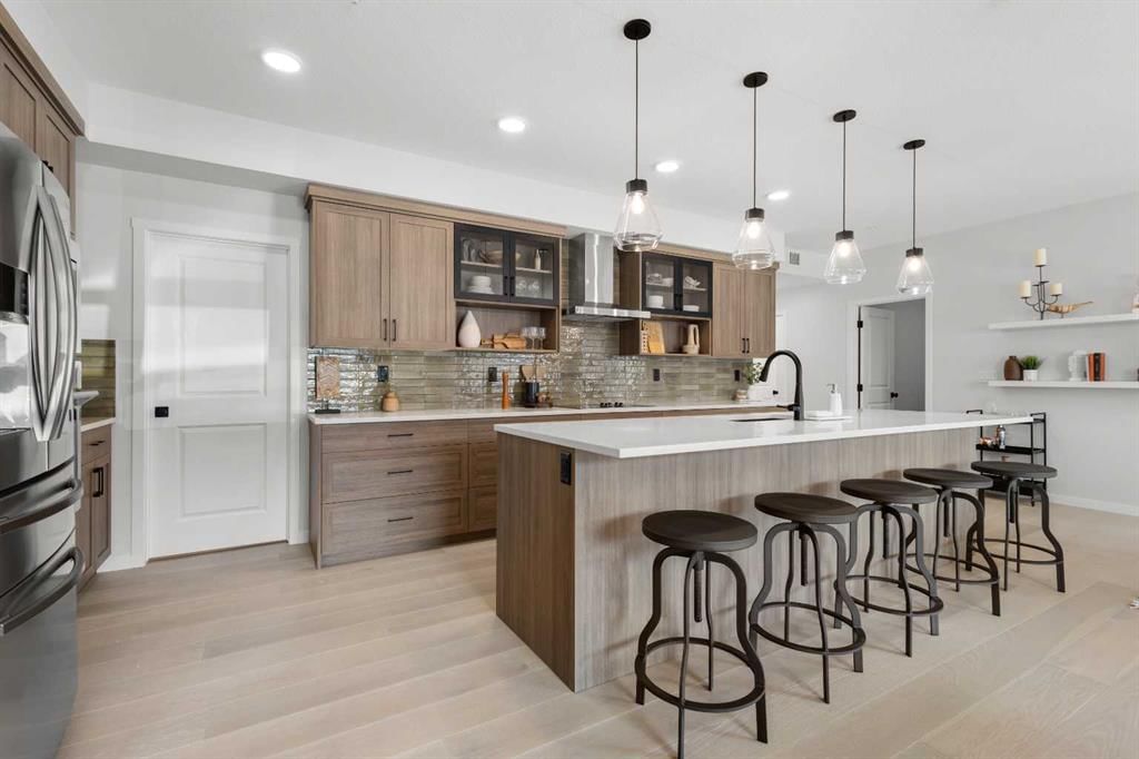 102, 80 Carrington Plaza NW, Calgary — photo 2 of 27