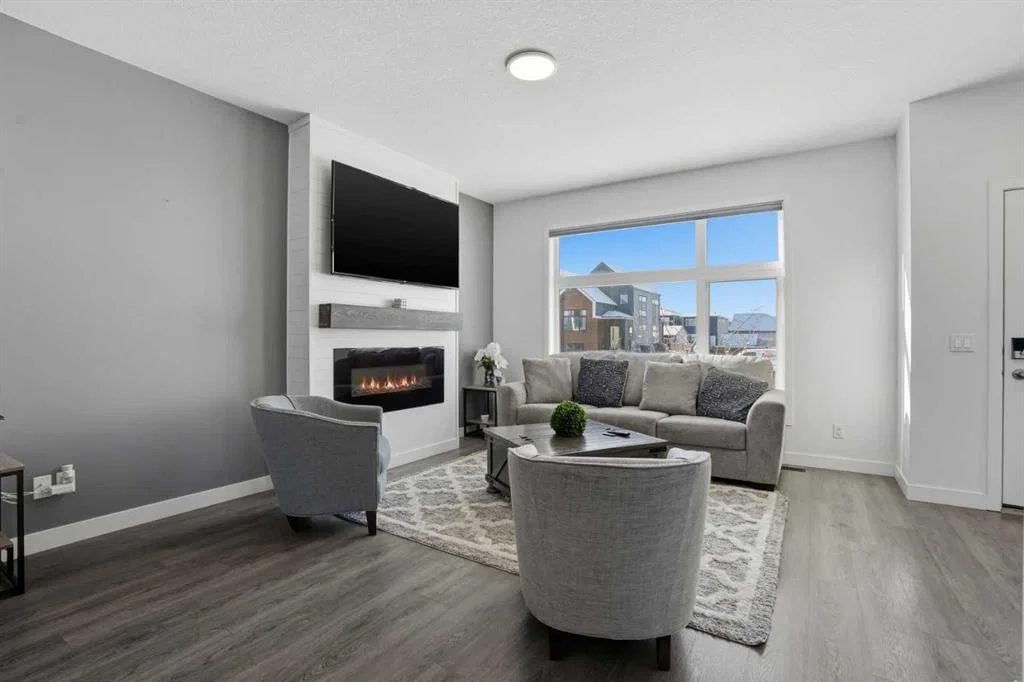 20652 Main Street SE, Calgary — photo 5 of 43